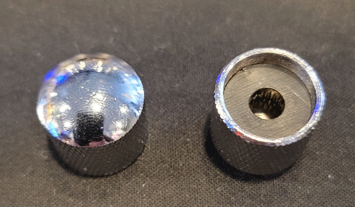 VOLUME/TONE KNOB