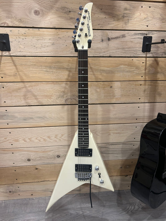 Guitare électrique KRAMER STRIKER 400ST (80s)